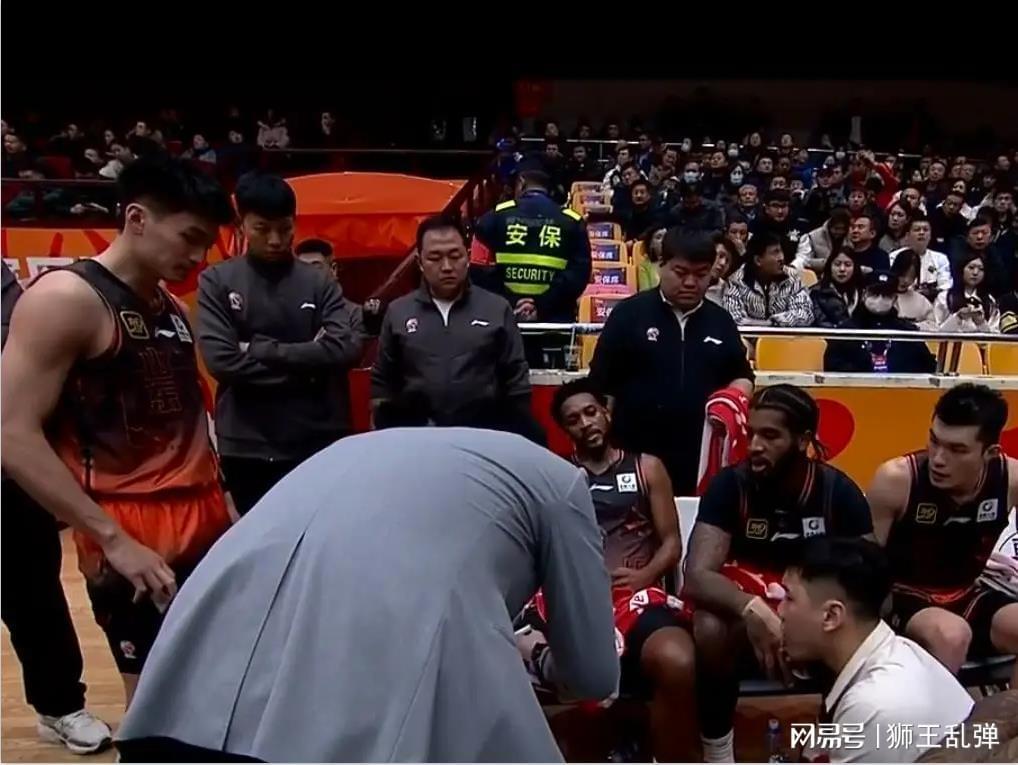 NBA直播-毫无斗志全线拉胯,稳居第八遇辽宁,山东男篮又要一轮游?